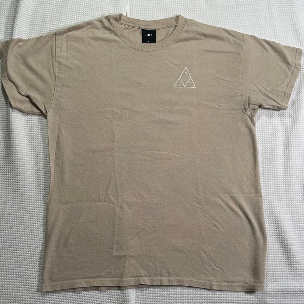 Tan HUF triangle tee Size L